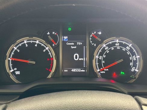 Used 2023 Toyota 4Runner Limited RWD image 20