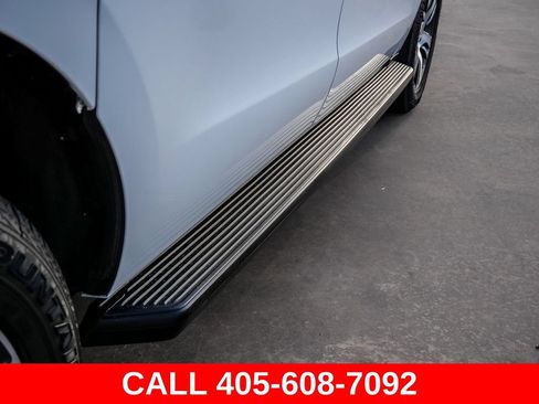 Used 2024 Ford Expedition Max Limited RWD image 10