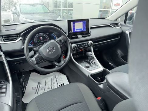 Certified 2023 Toyota RAV4 LE image 7