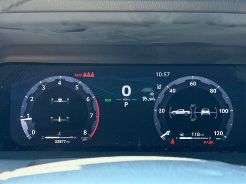 Used 2024 Toyota Tacoma TRD Off-Road w/ TRD Off Road Upgrade Package AWD/4WD image 28