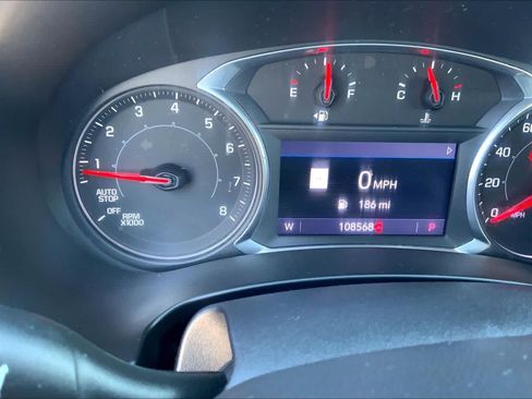 Used 2019 GMC Terrain SLE w/ Driver Convenience Package FWD image 25