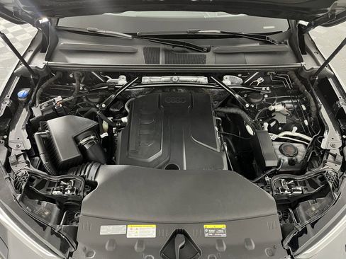 Used 2025 Audi Q5 Premium Plus w/ Premium Plus image 21