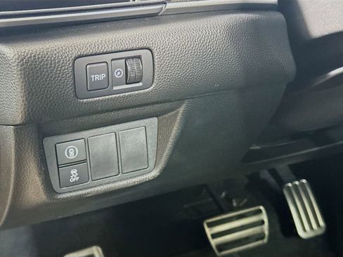 Used 2022 Honda Accord Sport image 10