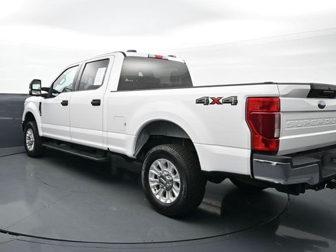 Used 2022 Ford F250 XLT AWD/4WD image 5