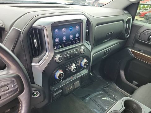 Used 2021 GMC Sierra 1500 SLE w/ X31 Off-Road Package AWD/4WD image 23