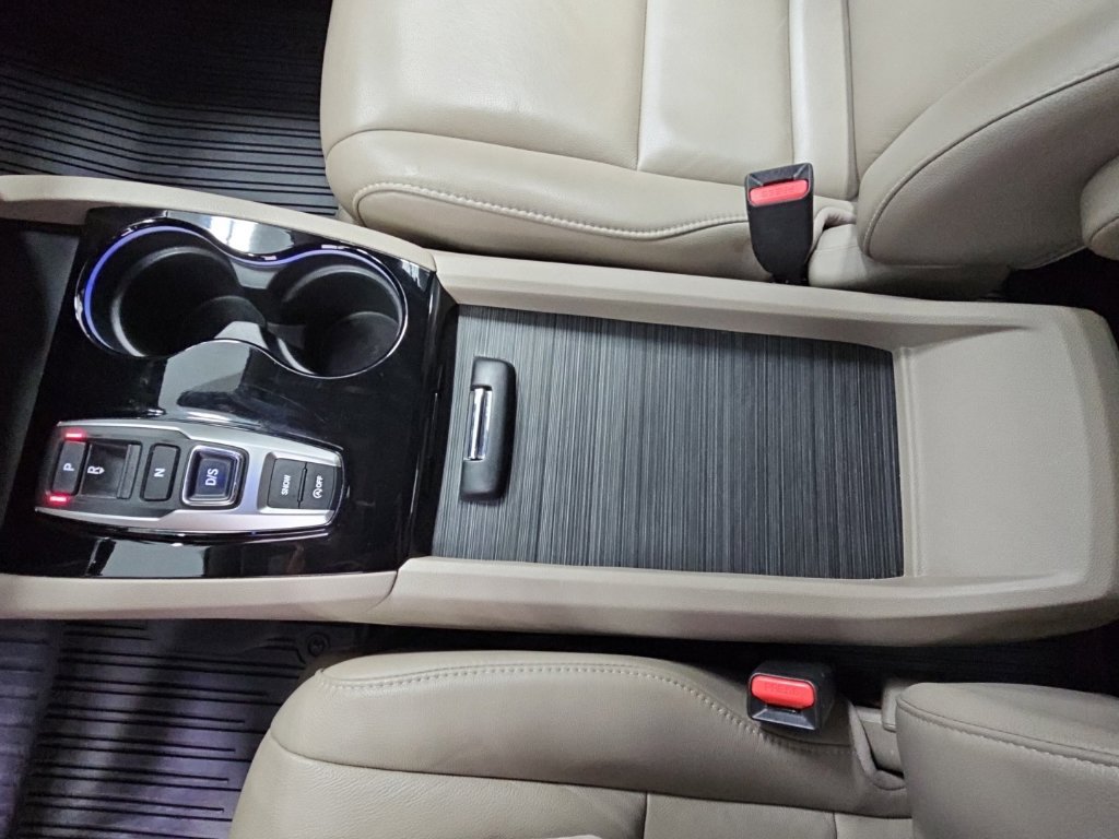 Used 2022 Honda Pilot Touring image 23