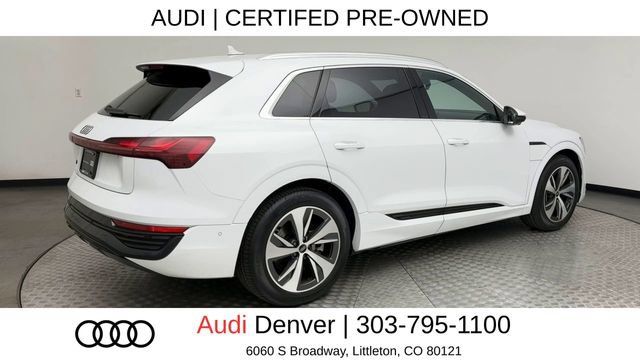 Certified 2024 Audi Q8 e-tron Premium Plus w/ Premium Plus Package AWD/4WD image 2