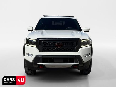 Used 2022 Nissan Frontier Pro-X RWD image 2