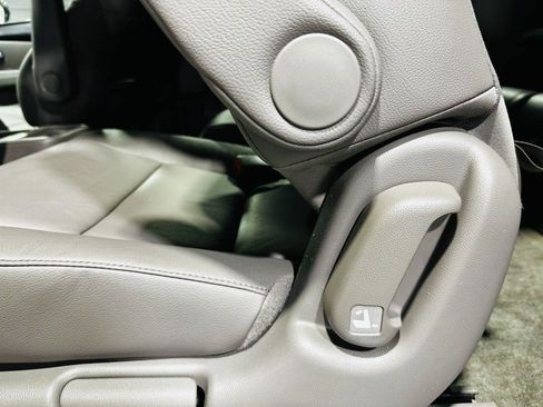 Used 2015 Honda Odyssey Touring image 27