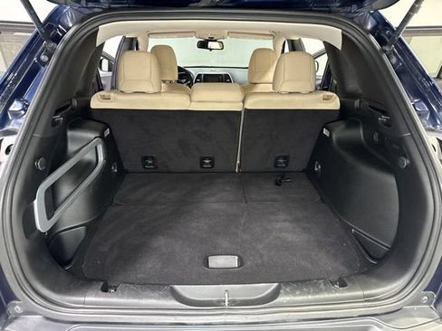Used 2016 Jeep Cherokee Sport AWD/4WD image 22