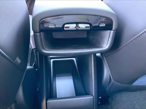 New 2026 Volvo EX30 Cross Country Ultra w/ Protection Package Premier image 16