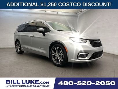 New 2026 Chrysler Pacifica Pinnacle w/ Trailer Tow Group