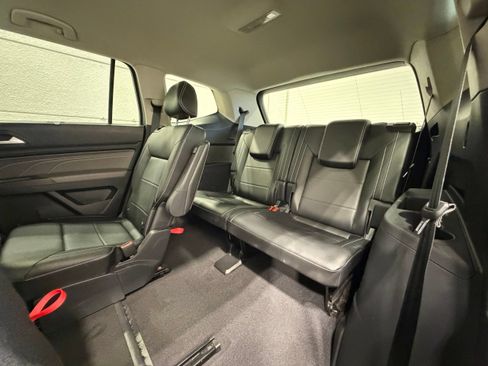 Used 2023 Volkswagen Atlas SE FWD image 24