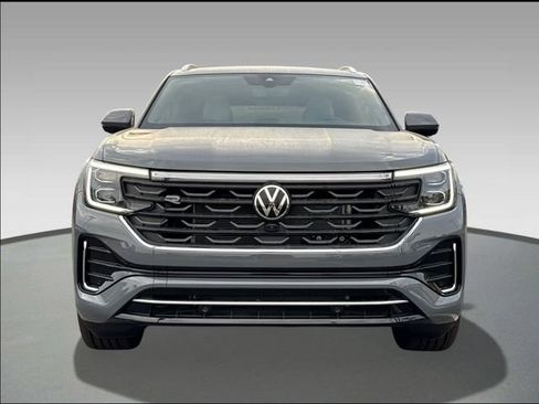 New 2026 Volkswagen Atlas Cross Sport SEL Premium R-Line image 2
