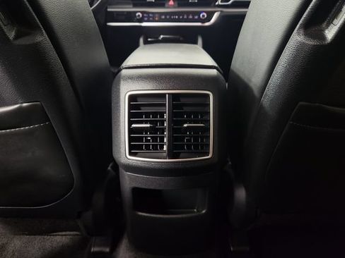 Used 2023 Kia Sportage EX AWD/4WD image 18