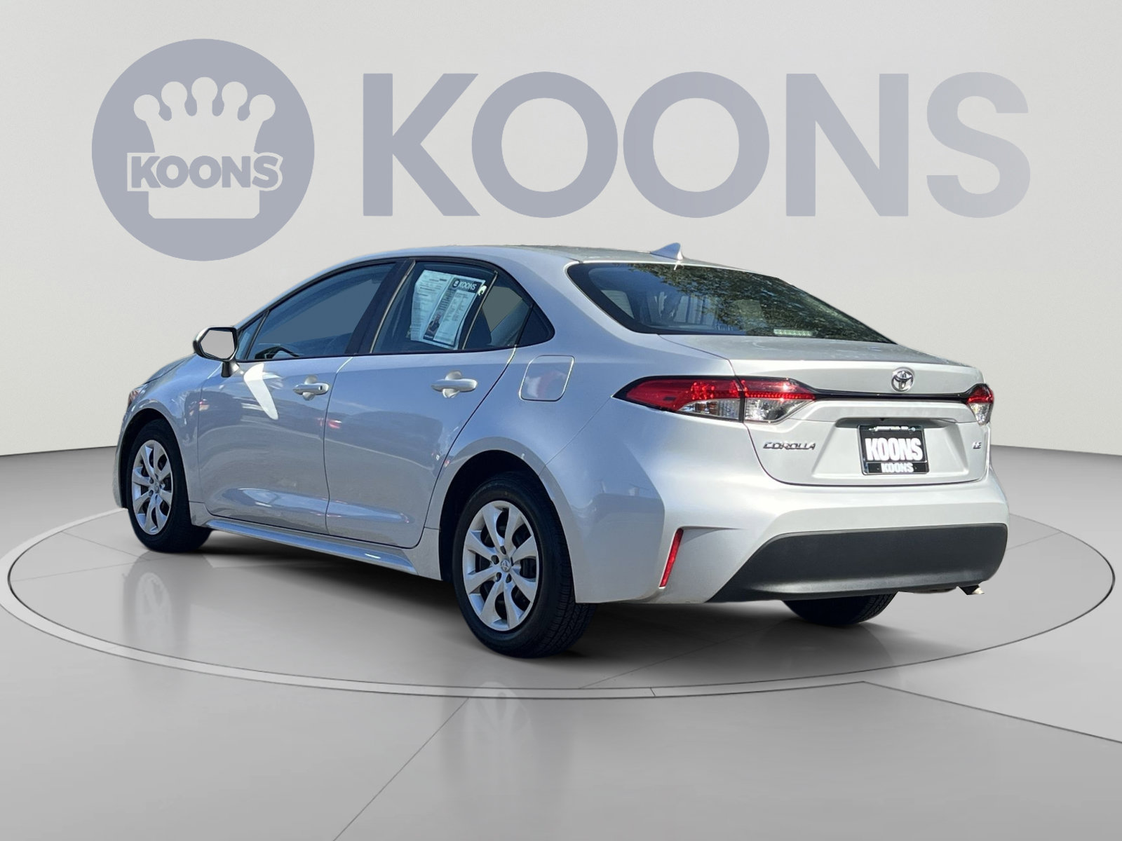 Used 2023 Toyota Corolla LE FWD image 7