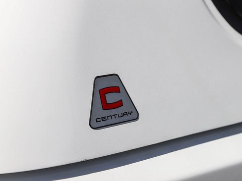 Used 2024 GMC Canyon AT4 AWD/4WD image 28
