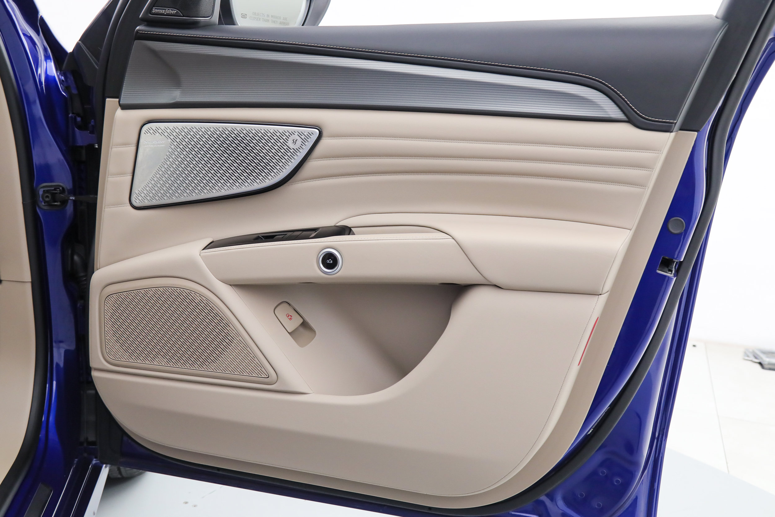 Certified 2023 Maserati Grecale GT AWD/4WD image 9
