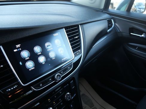 Used 2018 Buick Encore Preferred image 13