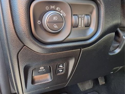 Used 2021 RAM 1500 Laramie AWD/4WD image 20