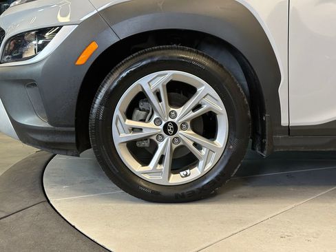 Used 2022 Hyundai Kona SEL w/ Convenience Package FWD image 26