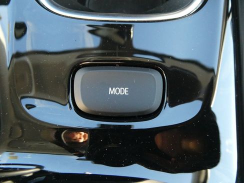 Certified 2023 Buick Envision Essence image 24