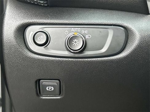 Used 2021 Chevrolet Blazer LT image 31