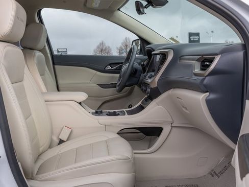 Certified 2023 GMC Acadia Denali w/ Denali Technology Package image 7