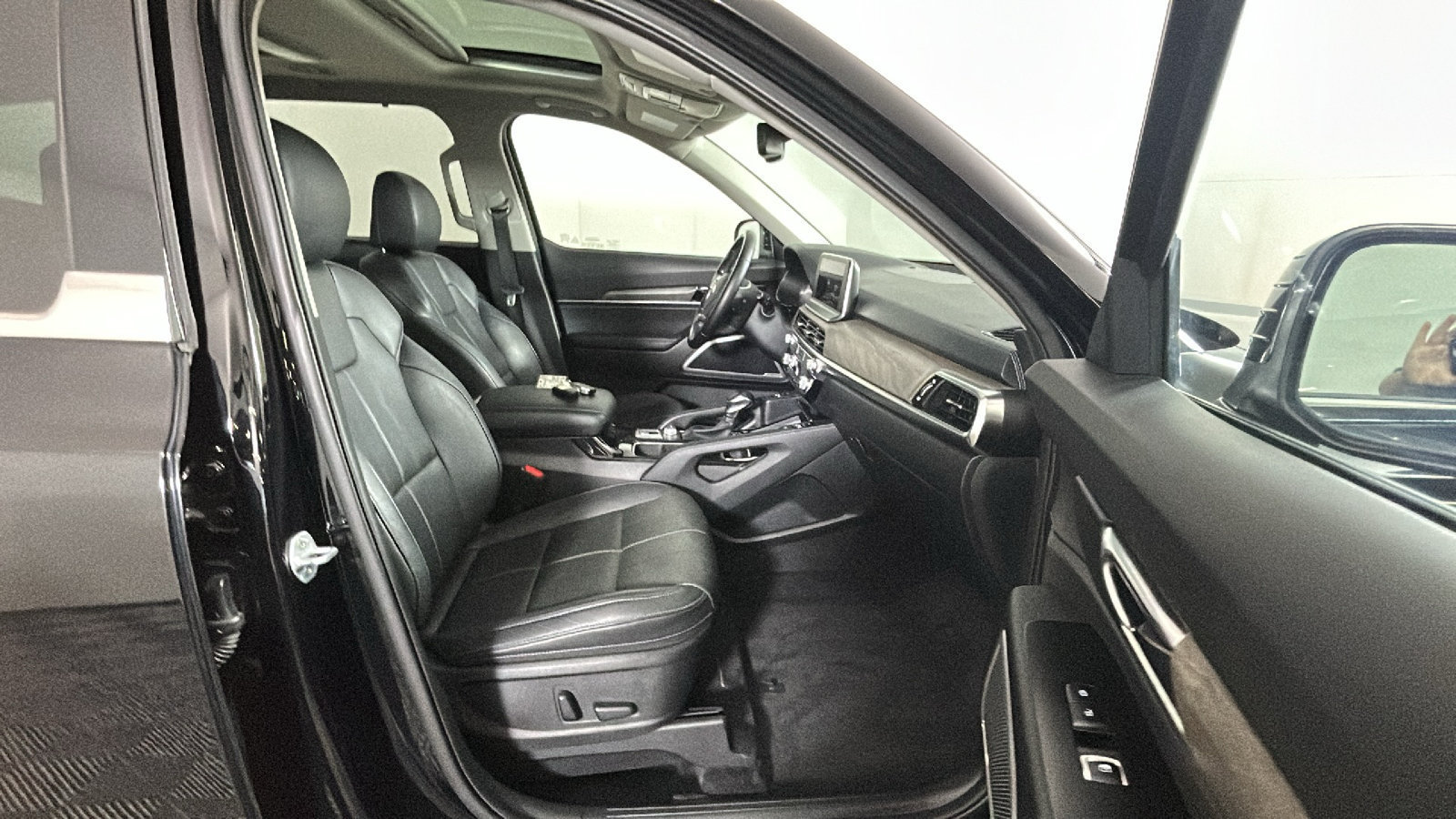 Used 2021 Kia Telluride EX w/ EX Premium Package AWD/4WD image 36