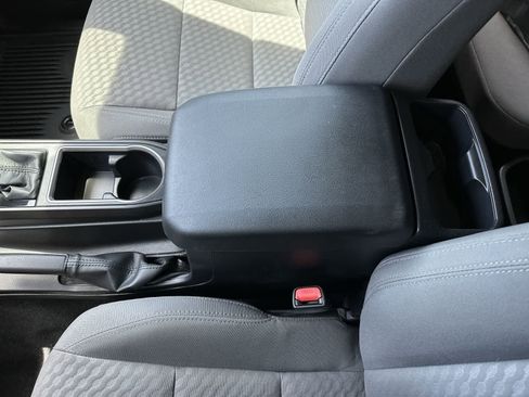 Used 2022 Toyota Tacoma SR w/ SX Package RWD image 21