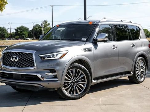 Used 2021 INFINITI QX80 Sensory w/ All-Season Package RWD image 2