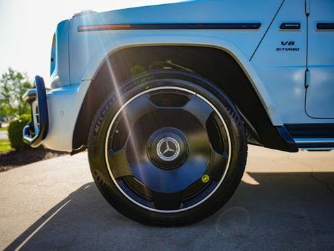 Certified 2022 Mercedes-Benz G 63 AMG 4MATIC image 9