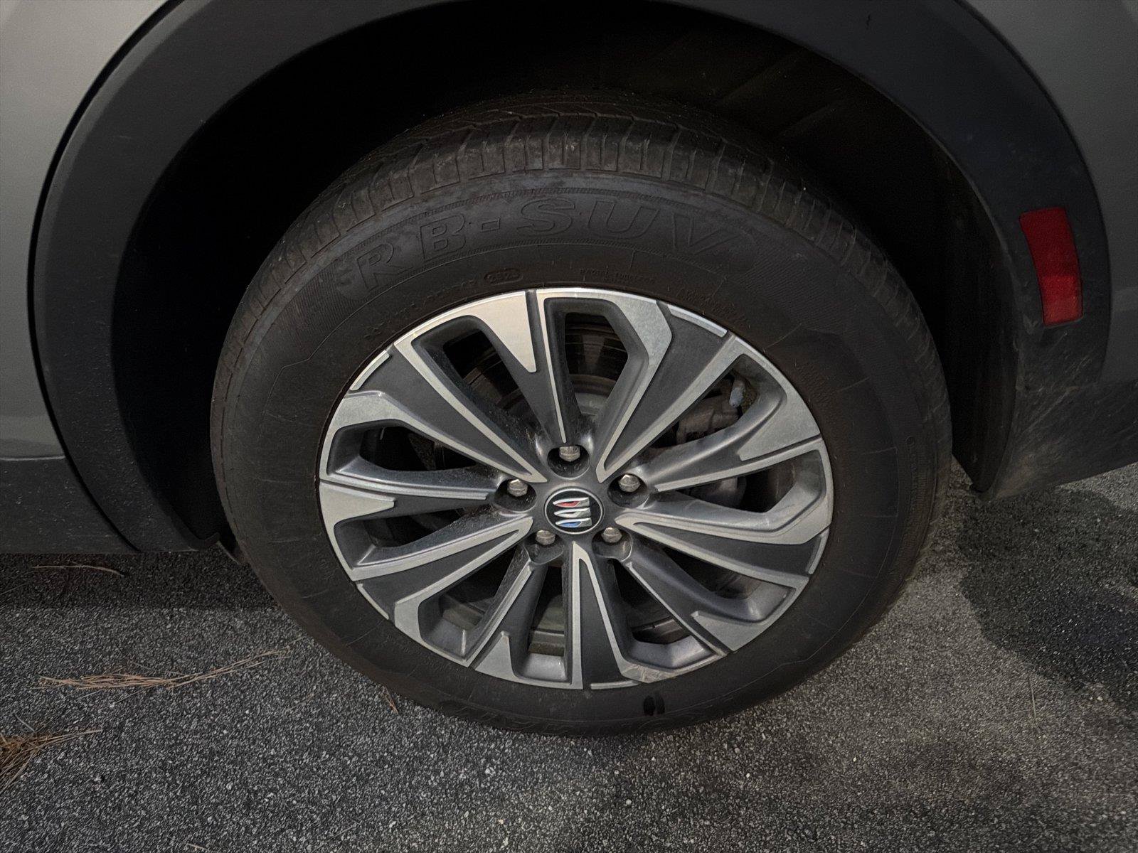 Used 2024 Buick Envision Preferred AWD/4WD image 7