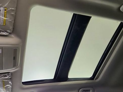 New 2026 MAZDA CX-50 AWD 2.5 Hybrid w/ Premium Pkg image 26