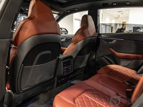 Used 2023 Audi SQ8 Premium Plus w/ Executive Package image 32