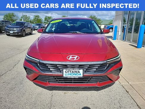 Used 2024 Hyundai Elantra SEL FWD image 3