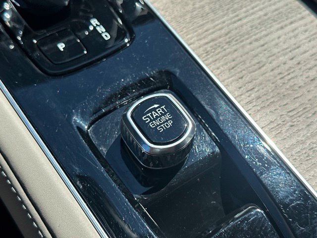 Certified 2026 Volvo XC90 B6 Plus AWD/4WD image 30