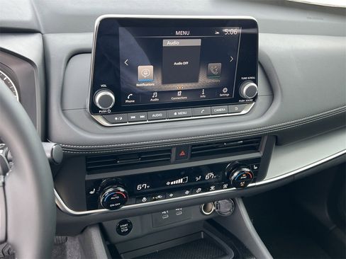 New 2026 Nissan Rogue SV image 10