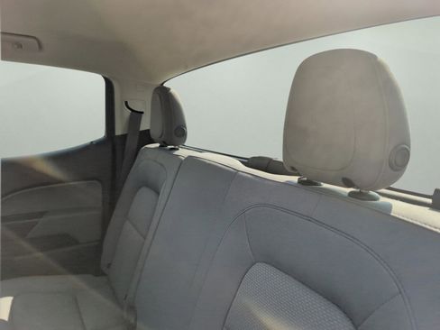 Used 2020 Chevrolet Colorado W/T image 23