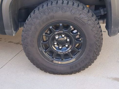 Used 2026 GMC Sierra 1500 AT4X w/ AT4X AEV Edition AWD/4WD image 31