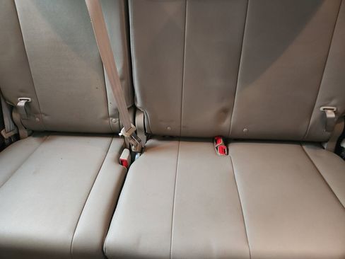 Used 2020 Toyota Sienna XLE Premium FWD image 31
