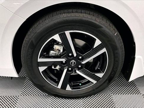 New 2025 Nissan Sentra SV w/ All-Weather Package image 12