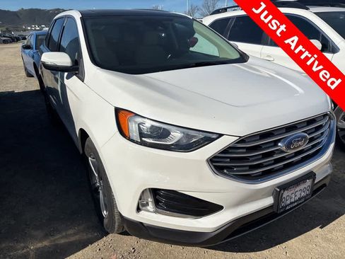 Used 2020 Ford Edge SEL w/ Convenience Package image 2