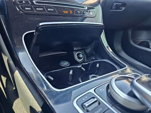 Used 2015 Mercedes-Benz C 300 4MATIC Sedan image 32