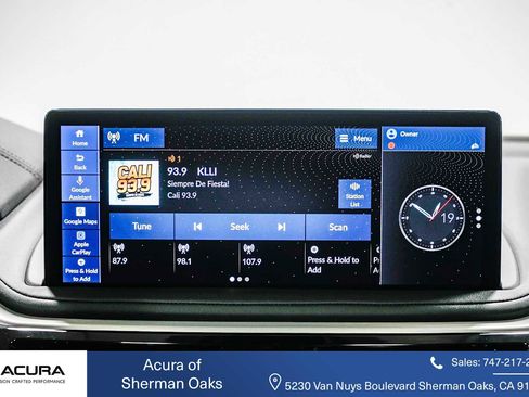 Used 2025 Acura MDX SH-AWD w/ Technology Package image 38