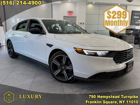Used 2023 Honda Accord Sport image 1
