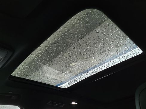 Used 2024 GMC Acadia Denali w/ Super Cruise Package image 22