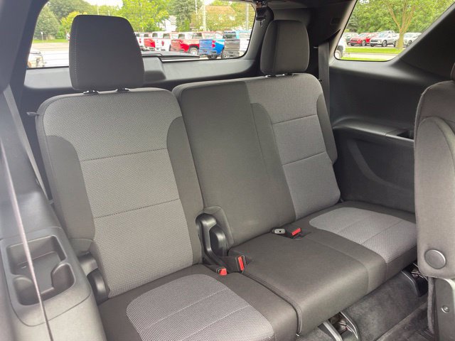 Used 2023 Chevrolet Traverse LT FWD image 37
