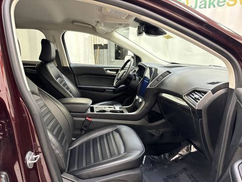 Used 2024 Ford Edge SEL image 29