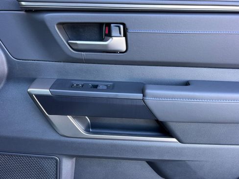 New 2026 Toyota Sequoia Platinum AWD/4WD image 21